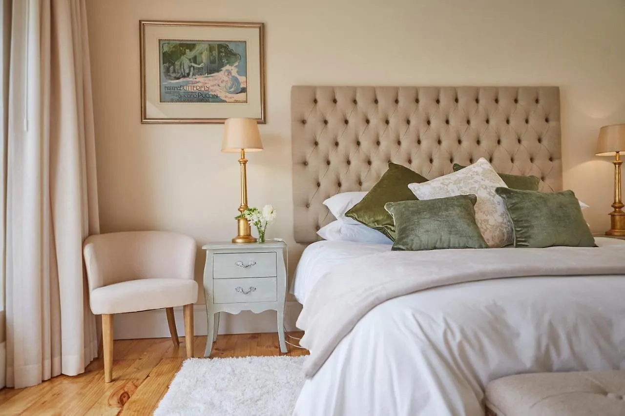 Bed and Breakfast Villa Puccini Κέιπ Τάουν